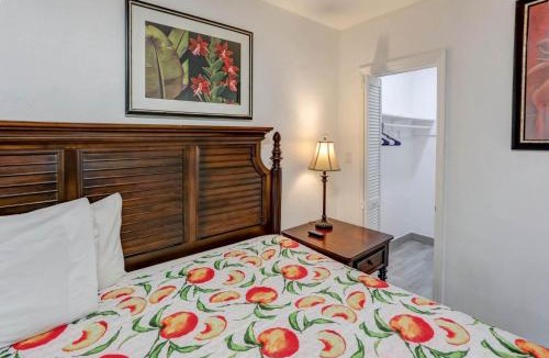 Downtown Hollywood Hotel | Richard's Motel Courtyard