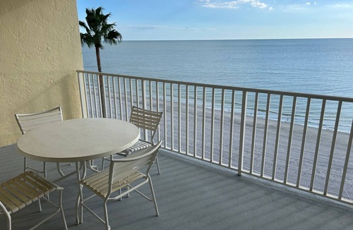 Redington Beach Condo | Right on the Beach, 2 bedroom Condominium. Beautiful sunsets on Redington Beach.