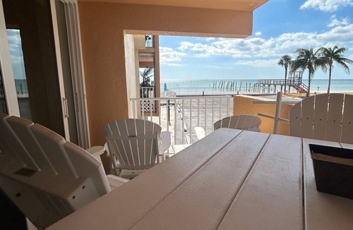 Redington Beach Condo | Right on the Beach, 2 bedroom Condominium. Beautiful sunsets on Redington Beach.