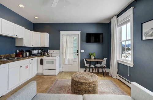 Buena Vista Apartment | River Park Studio! Apartment Near Shops & Trails