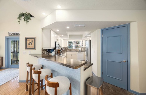 Dunnellon House | Riverfront 4-bedroom dog-friendly home on Blue Cove and the Rainbow River