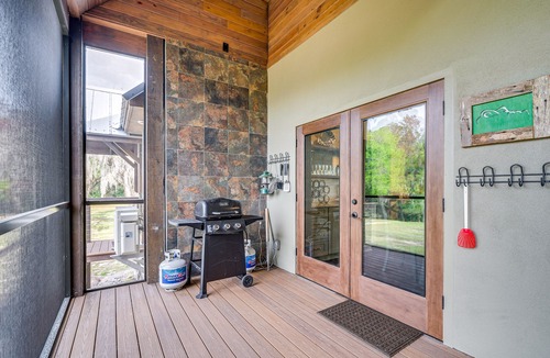 Crystal River House | Riverfront Fisher’s Paradise in Florida w/Dock!