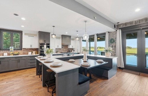Midway House | Riverfront Retreat- 4BR 3.5BA w/Pool, Dock & Kayaks, Sleeps 14-Close To Savannah