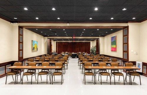 Main - Military Plaza House | RiverWalk Plaza - Junior Suite Double Queen