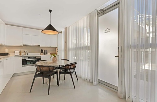 South Pointe House | Roami at 250 Collins | Rooftop Pool | Next to Beach