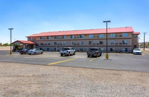 Farmington Hotel | Rodeway Inn Farmington