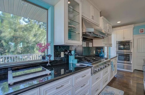 South Padre Island Villa | Romantic Villa w/Sunset, SpaceX & Fireworks Views, Plus Private Pool & Hot Tub!