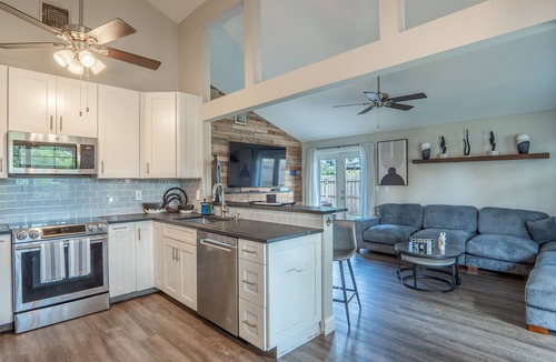 Royal Palm Beach House | Royal Equestrian Haven Luxury Paradise Escape