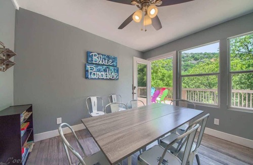 New Braunfels House | RR 8554 Blue Paradise