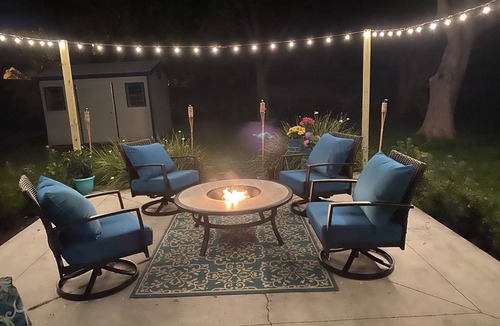 West Melbourne House | RUSTIC EXECUTIVE RENTAL. Clean, inviting atmosphere. Close to I-95 & Beach.
