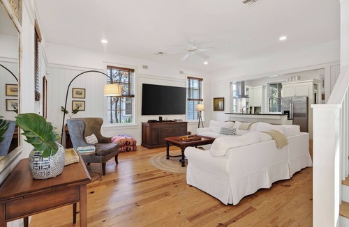 Watercolor House | Safe Harbor + Carriage House in Watercolor & Bikes + Under New Management!