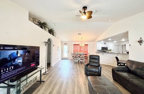 Harris House | Salt water, screened-in heated pool house and lanai