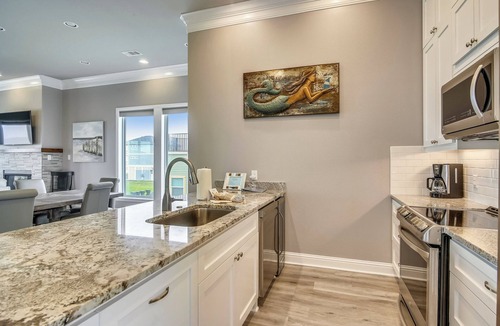 Indian Beach Cottage | Salty Blue Mermaid by Ryson Vacation Rentals