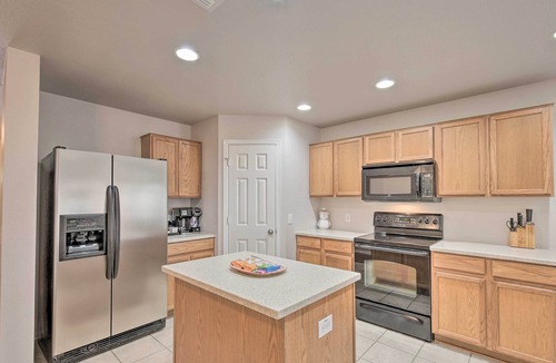 San Antonio House | San Antonio Getaway w/Game Room, Near SeaWorld!