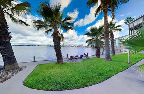 Key Allegro Apartment | Sand Dollar Unit C3
