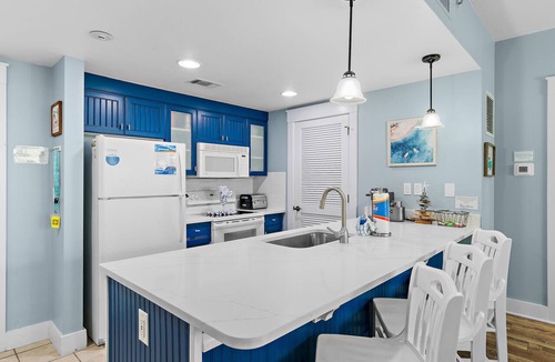 Baytowne Wharf Condo | 🏖️Sandestin | Pool+Hot Tub | Resort Tram | Pilot House 322🐚