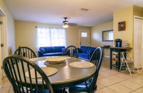 DeLand Cottage | * Sandy's Peaceful Retreat*
