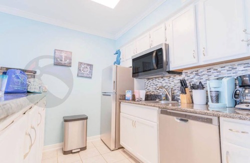 Galveston Condo | Sandy Shores - Babe's Beach/Welcomes 8