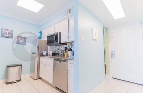 Galveston Condo | Sandy Shores - Babe's Beach/Welcomes 8