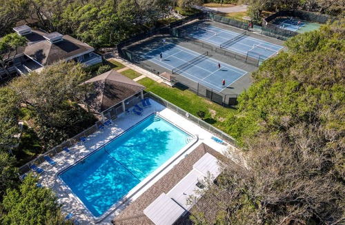 New Smyrna Beach Condo | SC214-Tastefully decorated 3 bedroom 2 bath condo