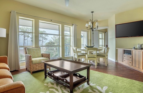 Sandestin Hotel | Scenic Bay View 2BR Suite w/Private Balcony: 1.7 mi to Coastal Beaches