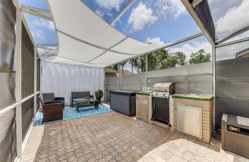Whisper Walk House | Screened Patio + Pool: Work Remote in Boca Raton!