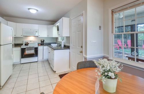 Keowee House | Screened Patio & Yard: Clemson Weekends/Lakes Stay