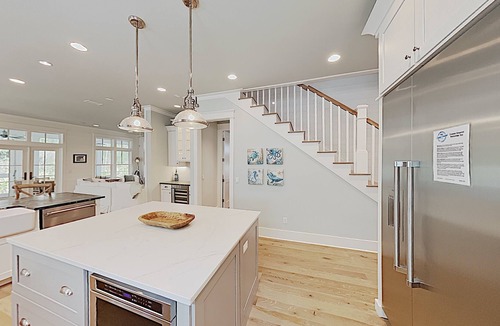 WaterSound West Beach House | "Sea D'Light"- Located In Beautiful Watersound West - Deeded Beach Access - Sleeps 10