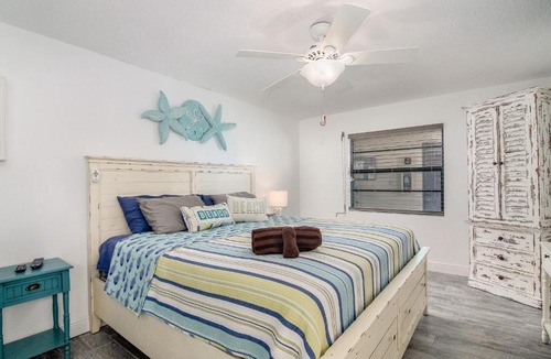 Cocoa Beach Apartment | Sea Oats Condos