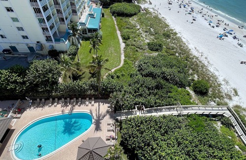 Marco Island Condo | Sea Winds 1001: Amazing View! Beach Front Condo