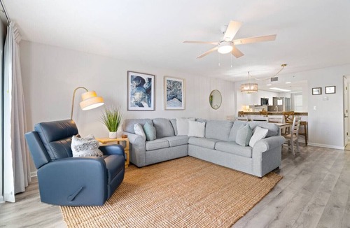 Ocean City Condo | Seacrest Beachfront 2BR | Angled Gulf View + Pools