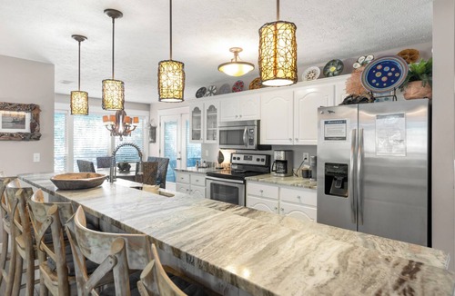 White's Gulfview House | Seacrest + Private Pool, Steps to Beach & Bikes