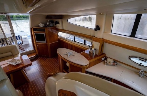 Allapattah Boat Rental | Seafari Miami