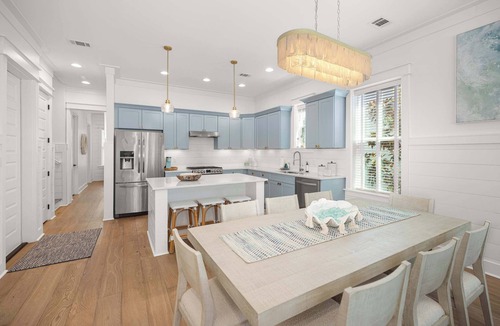 Greenway Park House | Seagrove Escape | Refreshed + Shared Pool