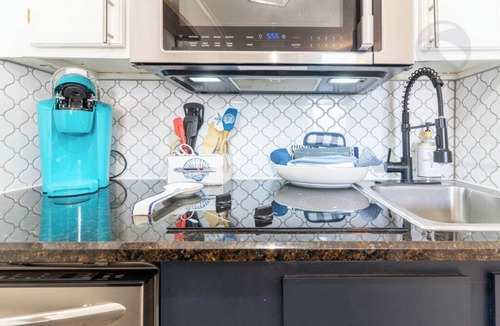 Galveston Condo | Seas The Day-Winter Texans Welcome