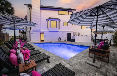 Vilano Beach House | Seaside Rose Luxury Direct Ocean Front, Heated Pool, Hot Tub, Downtown, Game Room, Sleeps 28, Pets