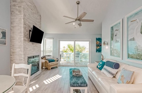 Rockport Apartment | Seaside