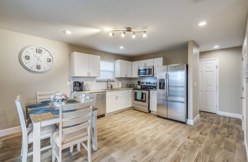 West San Antonio House | SeaWorld | BMT Stay | Near Lackland