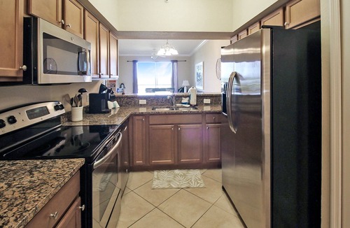 Braden River Condo | Second Floor River Strand Condo Overlooking the Golf Course - Sunny Life