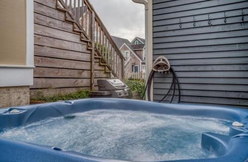 Olivia Beach House | Second Wind