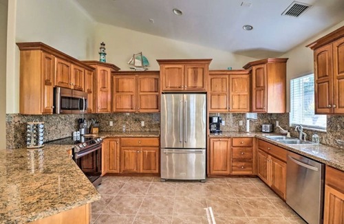 Sugarloaf Shores House | Serene 3-bedroom oceanfront house and dock in Sugarloaf Key