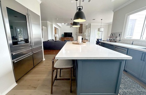 Mico House | Serene Hill Country Home, 12+ Acres, Infinity Pool, 7 Bedrooms, Newly Remodeled