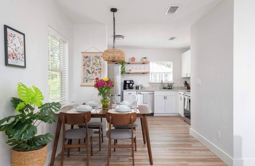 Gainesville House | Serene Place, Walk to UF, Stadium, Near Shands & Downtown