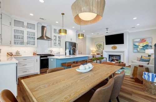 Saint Simons Heights House | Serenity Oasis - Villa 2 - Professionally Designed Duplex Home with Luxurious Heated Pool and Spa!