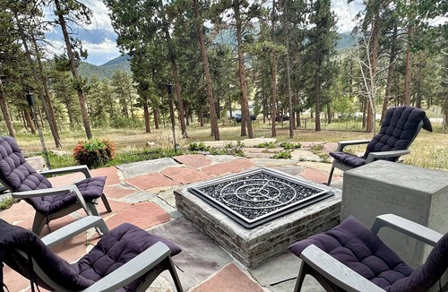 Bailey House | Shelton Chateau at 3.3 Ranch
