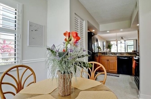 Trailer Estates Condo | Shorewalk 4675/101-1 - Bradenton- 2 Bedroom/2 Bath condo near IMG 5 miles.