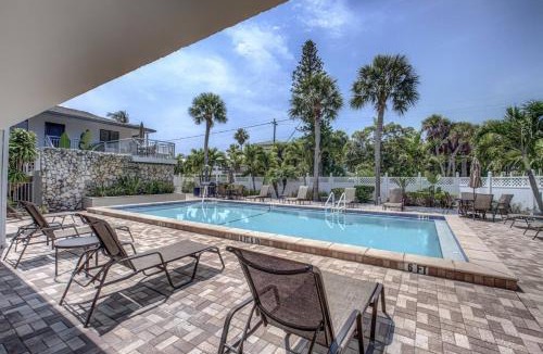 Siesta Key House | Siesta Sands Beach Resort Gulf View