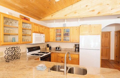 Red River House | Ski View Chalet - In Town - New Property - Pet Friendly