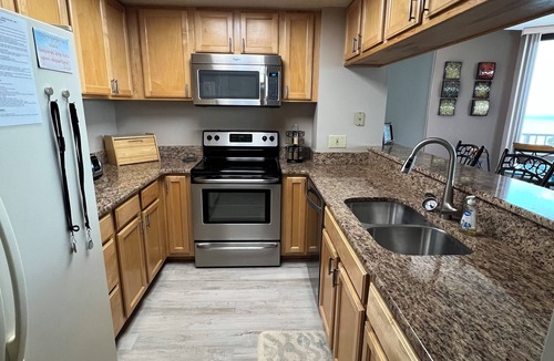 Garden City Condo | Snow Birds, January - March available! One Ocean Place 3 br, 3 bath end unit.