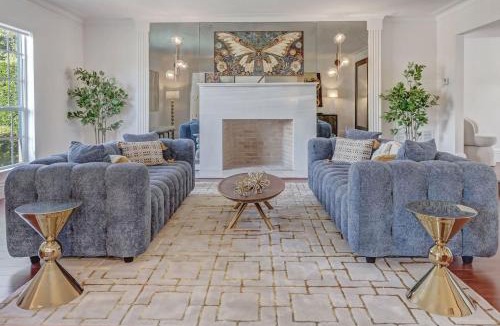 Lighthouse Point House | Solara: Waterfront Estate, Pool, Dock, Private Guest Suite